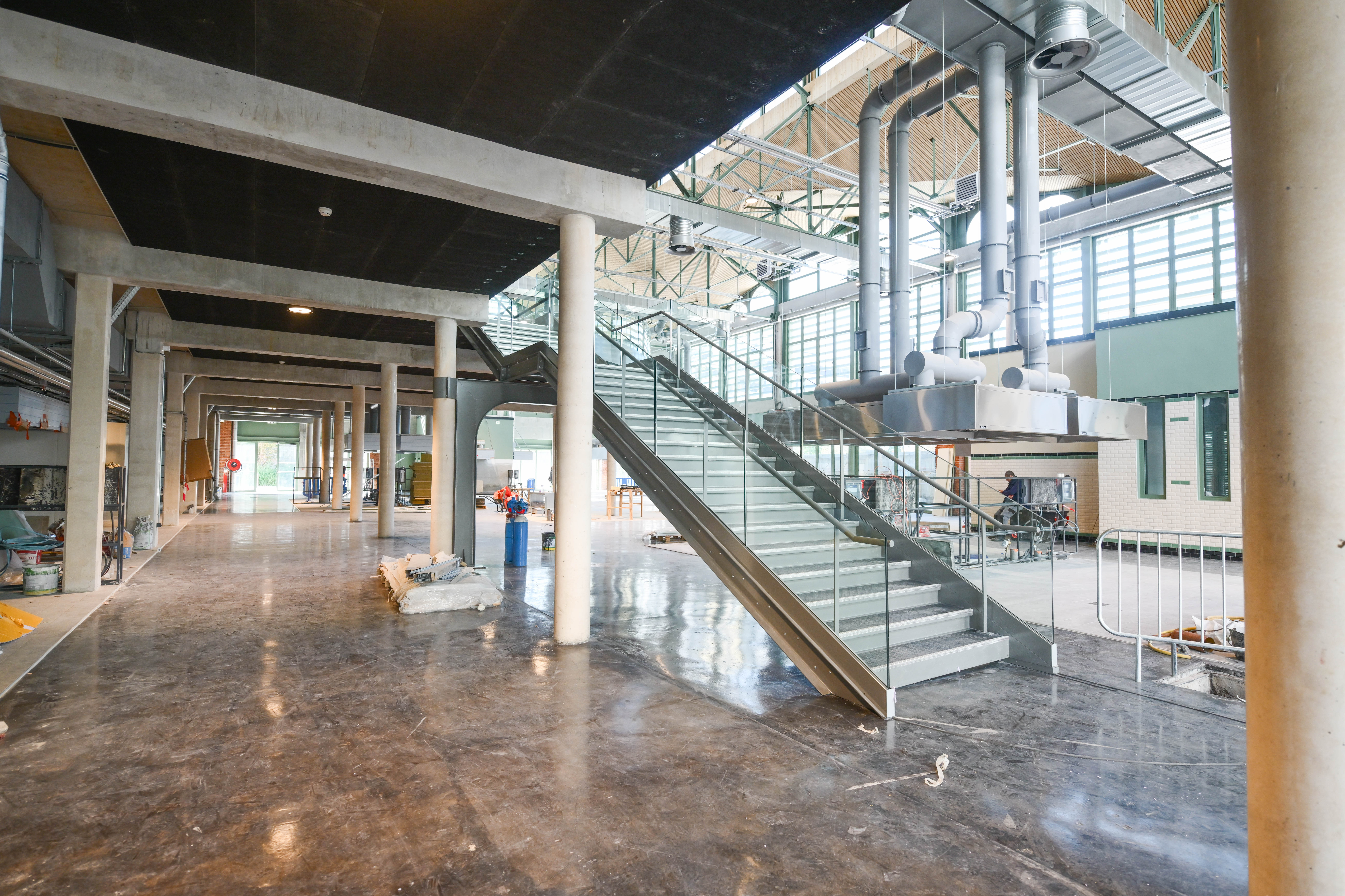 Halle gourmande de Rueil-Malmaison – Hall d'accueil